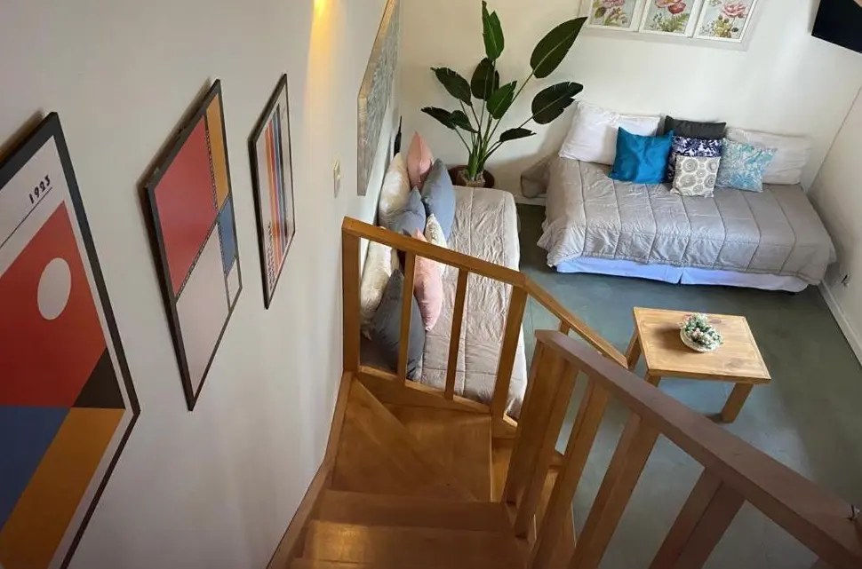 Cabaña Grisel escaleras