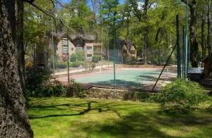 Resort Paihuen cancha de tenis