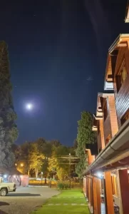 Aparthotel El Viejo Nogal por fuera