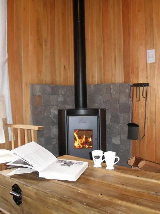 Cabañas Aitue chimenea