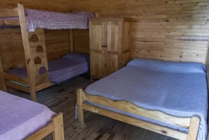 Camping Miami camas de las cabañas