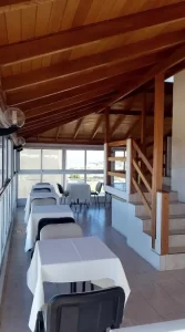 Aparthotel Santa Lucia mesas del comedor