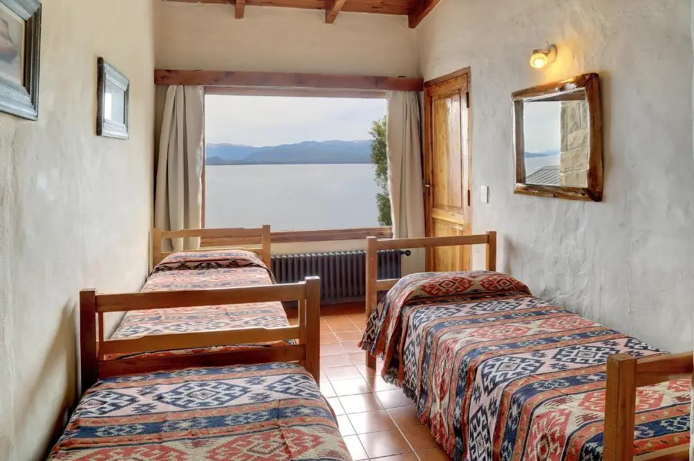 Cabañas La Caleta tres camas individuales