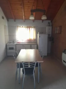Cabañas La Petunia cocina comedor