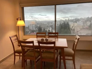 Departamento Guest Patagonia House mesa de comedor