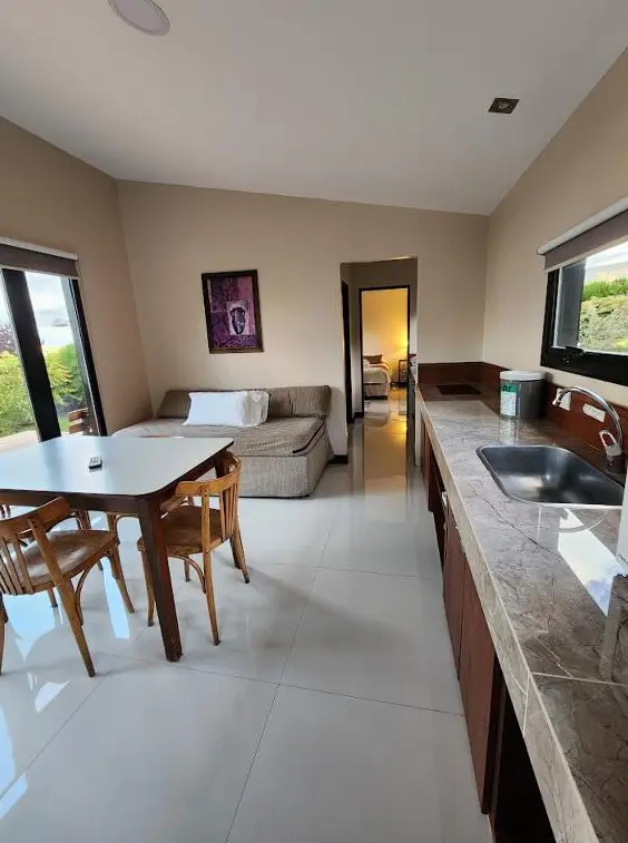 Cabañas La Chacra mesada