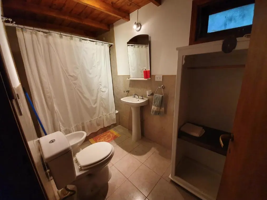 Cabañas Normana Inn baño completo