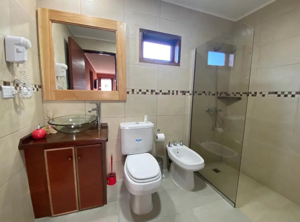 Cabañas Patagonia Austral Suites baño completo