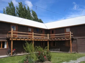 Hostel Calafate balcón desde afuera