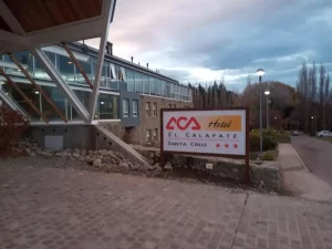 Hotel ACA El Calafate cartel
