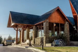 Hotel Mirador del Lago entrada