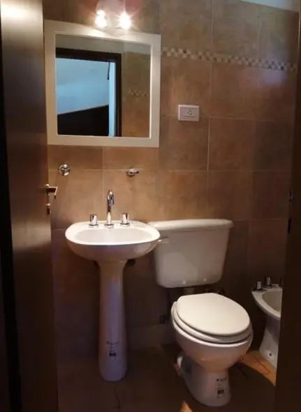 Cabañas Los Espinillos espejo del baño