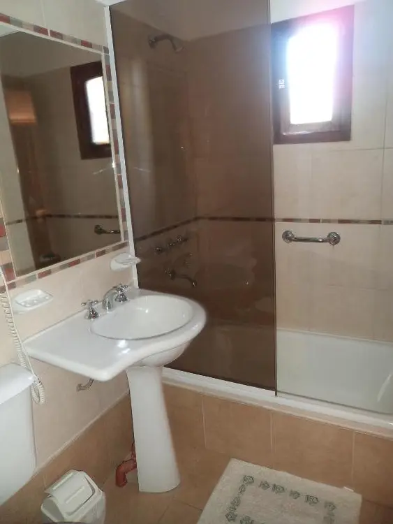 Cabañas Mi Viejo Vicente espejo del baño