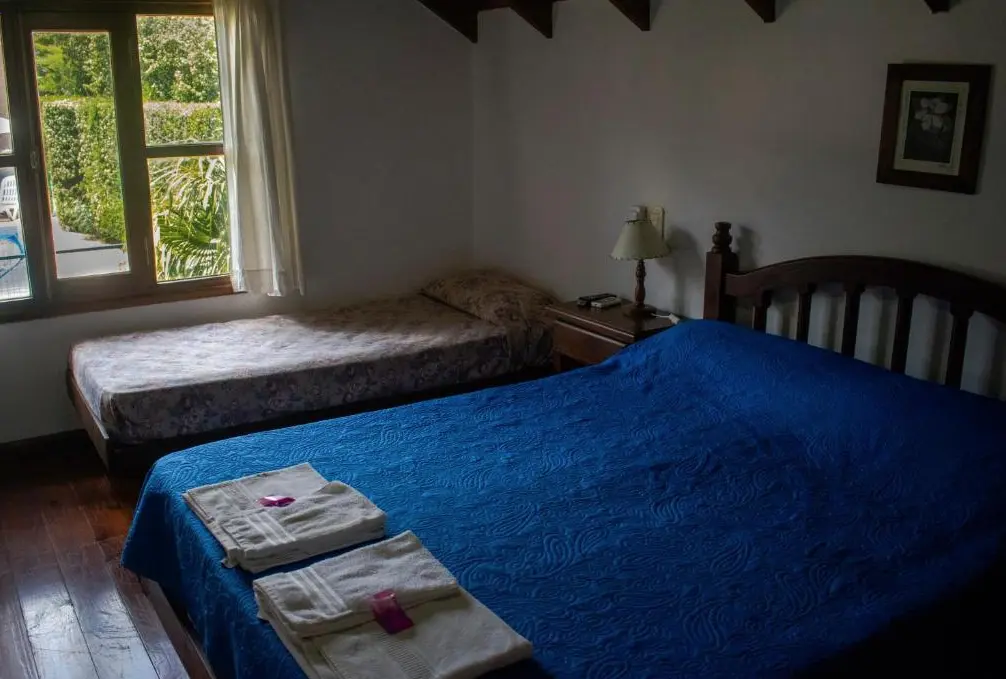 Cabañas Monteolivos cama doble y cama individual