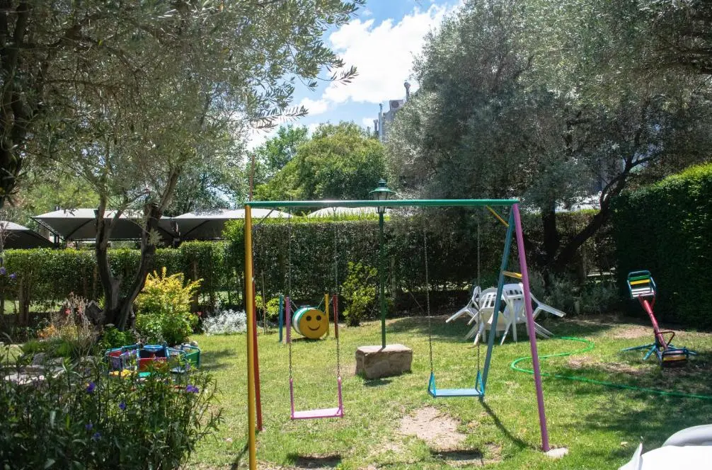 Cabañas Monteolivos zona de niños