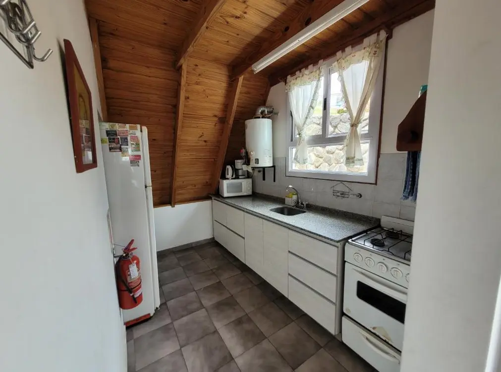 Cabañas Rincón de los Duendes cocina completa