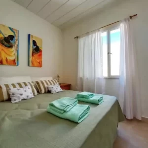 Casa Franca cama doble con toallas