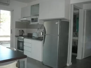 Departamentos Entre Marte y La Luna cocina completa