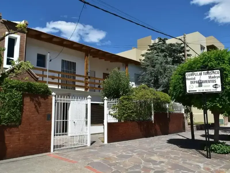 Hostel Madryn