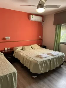 Hotel Algarrobo cama doble