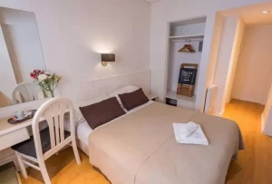 Hotel Dion cama doble