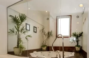 Hotel Dos Reyes jacuzzi