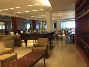 Hotel NH Gran Provincial mesas para comer