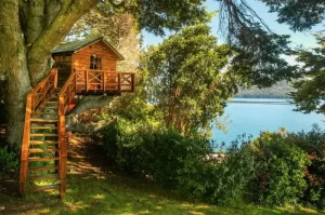 Aparthotel Costa Brava casa del árbol