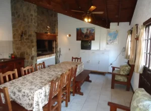Aparthotel Rose Garden mesa de comedor