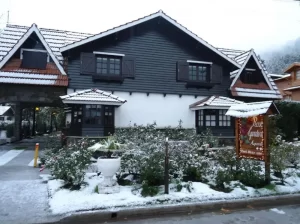 Aparthotel Rose Garden por fuera