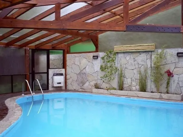 Cabañas Arique pileta