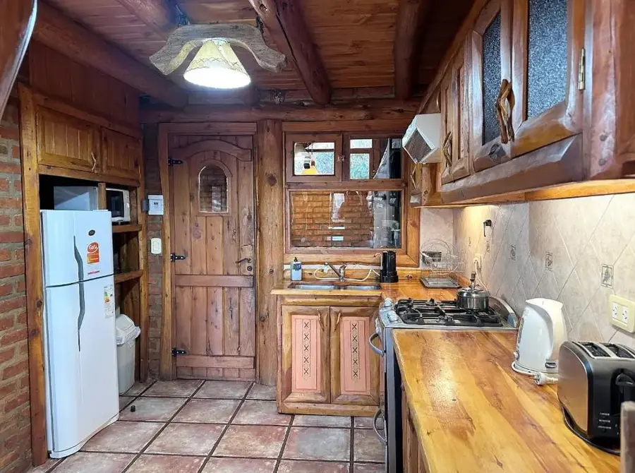 Cabañas Las Nubes cocina completa