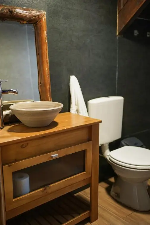 Hostel Alaska Patagonia bacha del baño