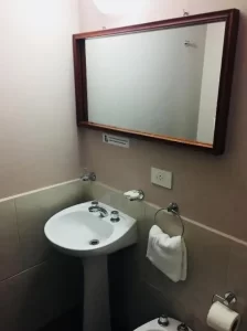 Hostel Italia Inn bacha del baño