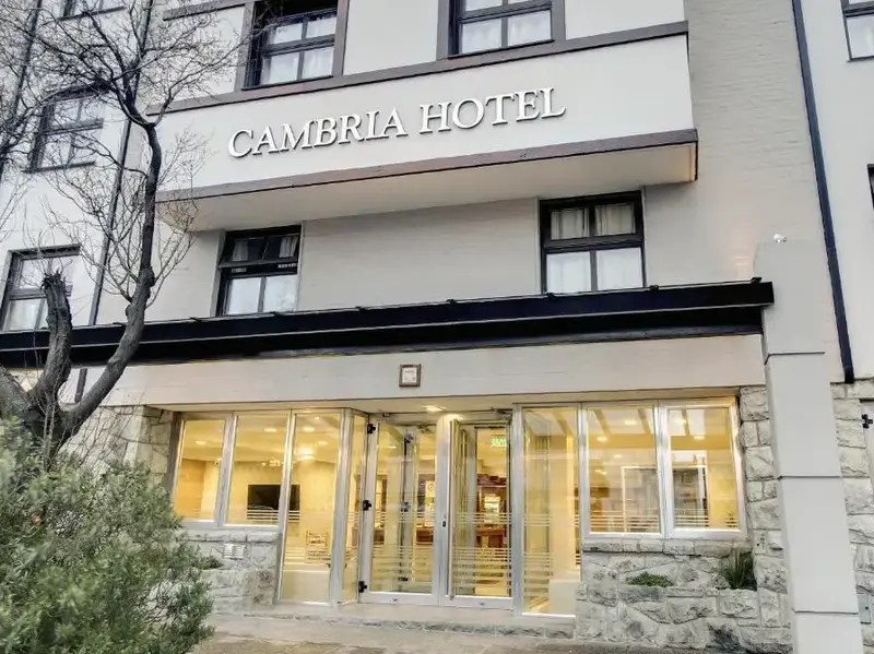Hotel Cambria