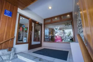 Hotel Carlos V entrada