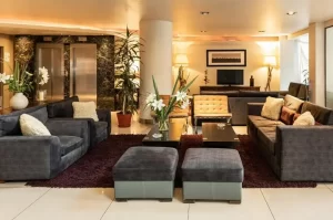 Hotel Crans Montana sala de estar