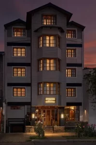Hotel Intermonti por fuera