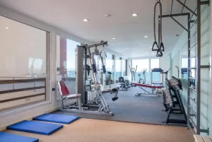 Hotel Las Rocas gimnasio