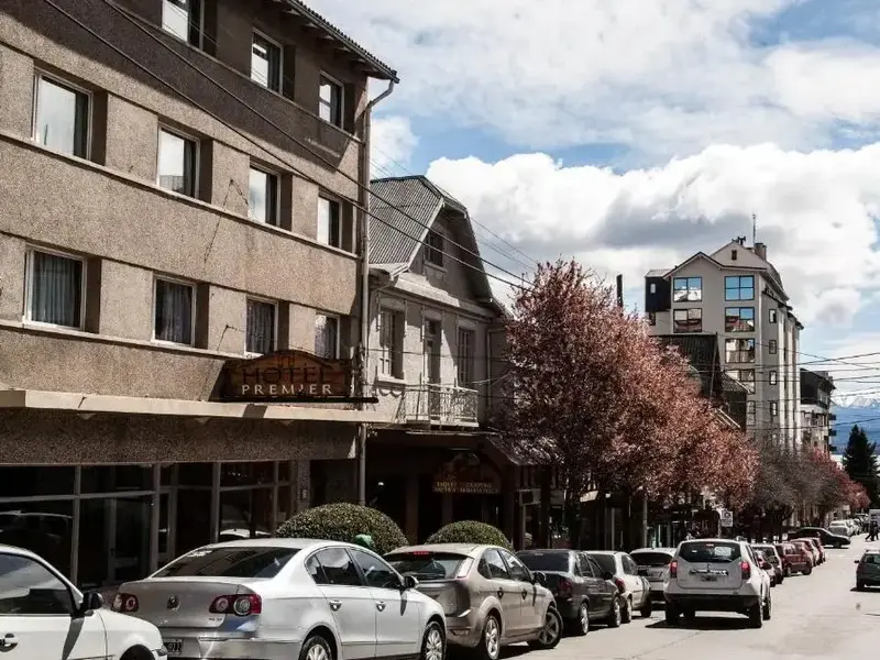 Hotel NBH Premier