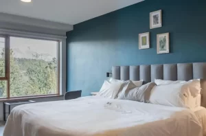 Hotel Península Petit cama doble junto a la ventana