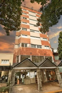 Hotel Plaza por fuera