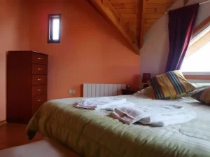 Aparthotel Don Felipe cama doble con toallas