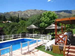 Hotel Altos del Rincón pileta