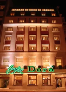 Hotel Dorá por fuera