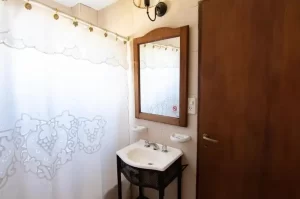 Hotel Glaciares de la Patagonia espejo del baño