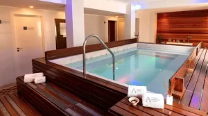 Hotel Riviera pileta