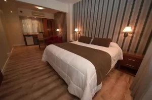 Hotel Skorpios cama doble