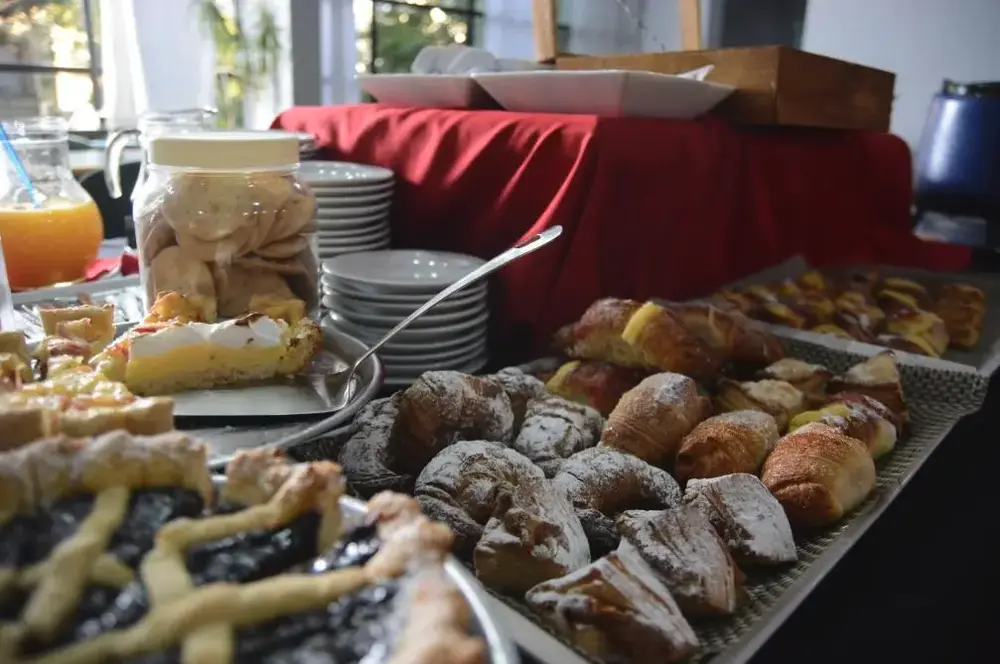 Aparthotel Alvear desayuno