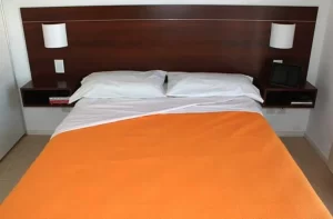 Departamentos Altos de Maipu cama doble